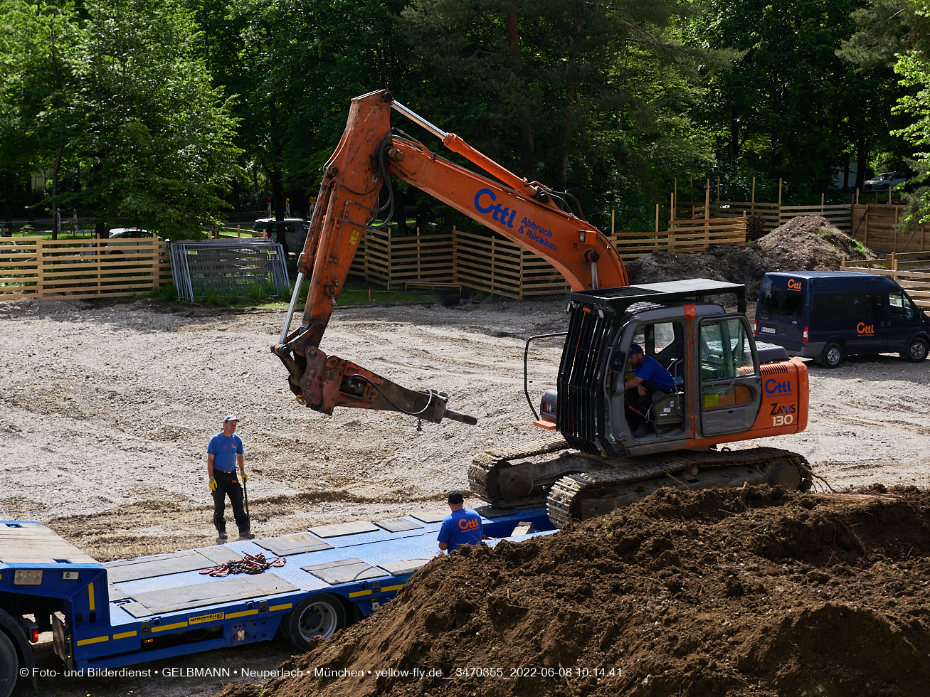 08.06.2022 - Baustelle zur Mütterberatung und Haus für Kinder